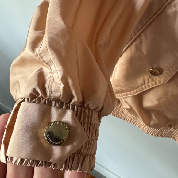 Burberry Lightweight Nylon Jacket - Picture 4 of 7